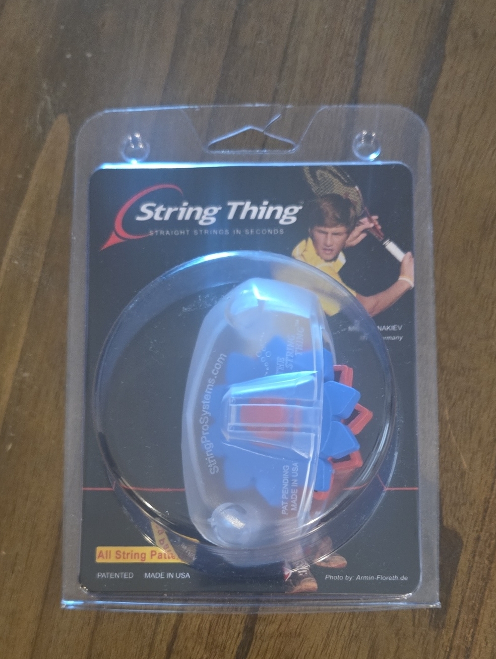 Tennis Stringing Tool - Blue/Red